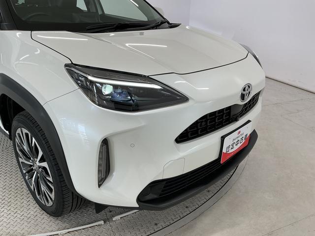 ヤリスクロスＺ　禁煙　ワンオーナー　８インチナビ　ＥＴＣ　クルコン１年保証　禁煙車　ワンオーナー　ＥＴＣ　８インチナビ　パノラミックビューモニター　アダプティブクルーズコントロール　ブラインドスポットモニター　前後コーナーセンサー　１８インチアルミホイール（兵庫県）の中古車