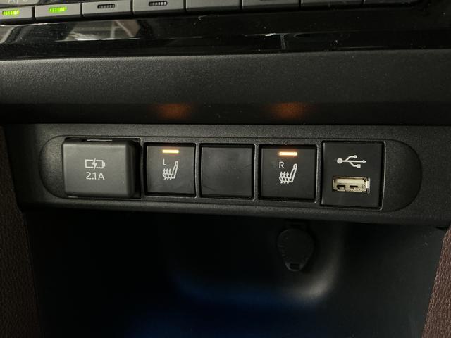 ヤリスクロスＺ　禁煙　ワンオーナー　８インチナビ　ＥＴＣ　クルコン１年保証　禁煙車　ワンオーナー　ＥＴＣ　８インチナビ　パノラミックビューモニター　アダプティブクルーズコントロール　ブラインドスポットモニター　前後コーナーセンサー　１８インチアルミホイール（兵庫県）の中古車