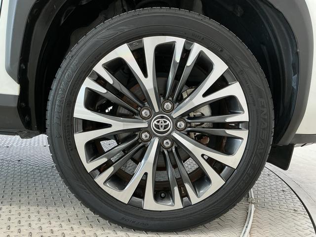 ヤリスクロスＺ　禁煙　ワンオーナー　８インチナビ　ＥＴＣ　クルコン１年保証　禁煙車　ワンオーナー　ＥＴＣ　８インチナビ　パノラミックビューモニター　アダプティブクルーズコントロール　ブラインドスポットモニター　前後コーナーセンサー　１８インチアルミホイール（兵庫県）の中古車