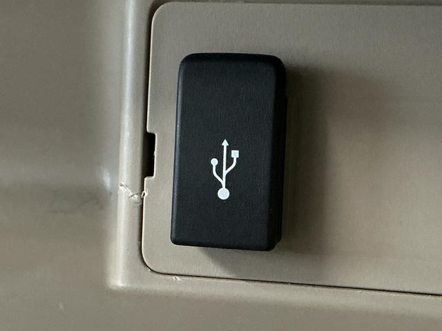 Ｎ−ＢＯＸＧホンダセンシング　ナビＴＶ　ＥＴＣ　バックカメラ　クルコン１年保証　ナビＴＶ　ＥＴＣ　バックカメラ　アダプティブクルーズコントロール　前後コーナーセンサー　ＤＶＤ　ＵＳＢ　Ｂｌｕｅｔｏｏｔｈ　ＬＥＤヘッドライト　横滑り防止装置　スマートキー　シートカバー（兵庫県）の中古車