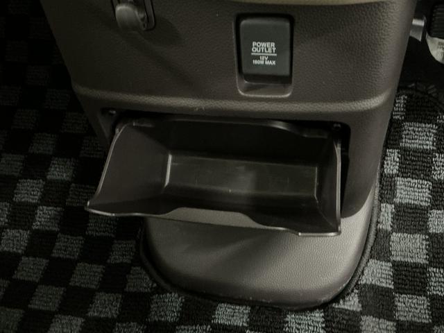 Ｎ−ＢＯＸＧホンダセンシング　ナビＴＶ　ＥＴＣ　バックカメラ　クルコン１年保証　ナビＴＶ　ＥＴＣ　バックカメラ　アダプティブクルーズコントロール　前後コーナーセンサー　ＤＶＤ　ＵＳＢ　Ｂｌｕｅｔｏｏｔｈ　ＬＥＤヘッドライト　横滑り防止装置　スマートキー　シートカバー（兵庫県）の中古車