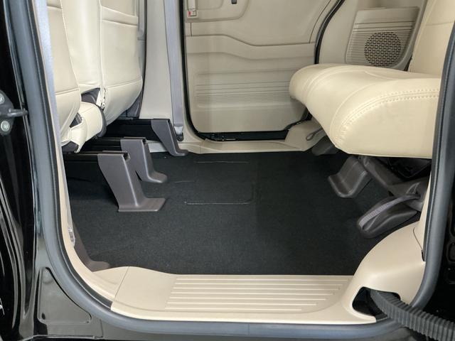 Ｎ−ＢＯＸＧホンダセンシング　ナビＴＶ　ＥＴＣ　バックカメラ　クルコン１年保証　ナビＴＶ　ＥＴＣ　バックカメラ　アダプティブクルーズコントロール　前後コーナーセンサー　ＤＶＤ　ＵＳＢ　Ｂｌｕｅｔｏｏｔｈ　ＬＥＤヘッドライト　横滑り防止装置　スマートキー　シートカバー（兵庫県）の中古車