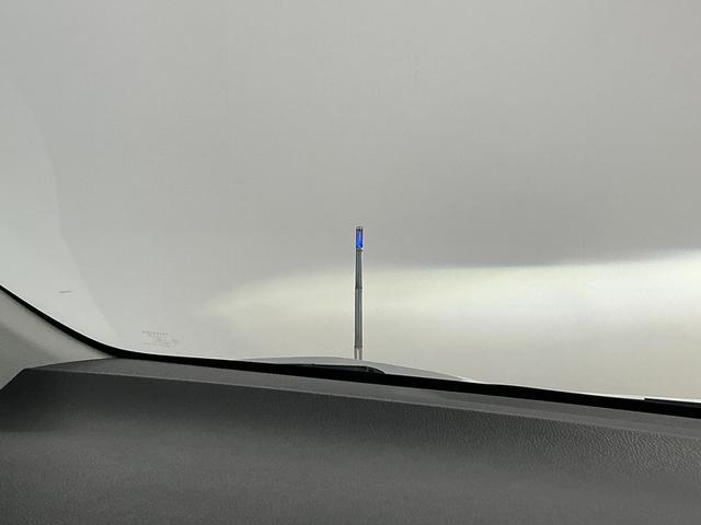 シエンタハイブリッドＧ　禁煙　１オーナー　コーナーポール　ナビＴＶ１年保証　禁煙車　ワンオーナー　コーナーポール　ナビＴＶ　ＥＴＣ　バックカメラ　両側電動スライドドア　前席シートヒーター　ＵＳＢ接続　Ｂｌｕｅｔｏｏｔｈ　オートハイビーム　１５インチアルミホイール（兵庫県）の中古車