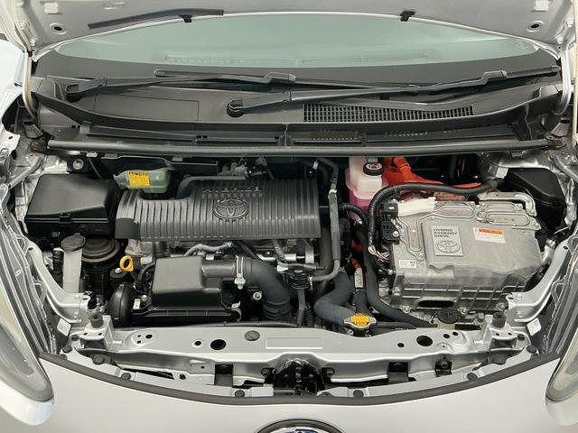 シエンタハイブリッドＧ　禁煙　１オーナー　コーナーポール　ナビＴＶ１年保証　禁煙車　ワンオーナー　コーナーポール　ナビＴＶ　ＥＴＣ　バックカメラ　両側電動スライドドア　前席シートヒーター　ＵＳＢ接続　Ｂｌｕｅｔｏｏｔｈ　オートハイビーム　１５インチアルミホイール（兵庫県）の中古車