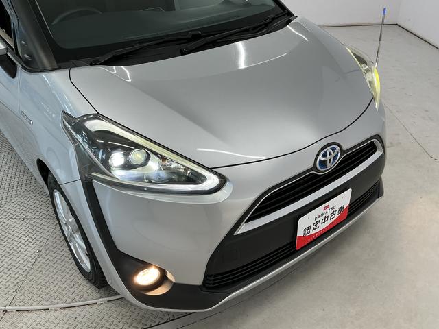 シエンタハイブリッドＧ　禁煙　１オーナー　コーナーポール　ナビＴＶ１年保証　禁煙車　ワンオーナー　コーナーポール　ナビＴＶ　ＥＴＣ　バックカメラ　両側電動スライドドア　前席シートヒーター　ＵＳＢ接続　Ｂｌｕｅｔｏｏｔｈ　オートハイビーム　１５インチアルミホイール（兵庫県）の中古車