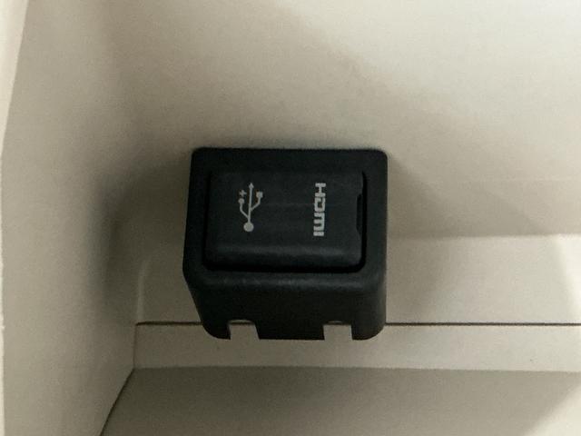 シエンタハイブリッドＧ　禁煙　１オーナー　コーナーポール　ナビＴＶ１年保証　禁煙車　ワンオーナー　コーナーポール　ナビＴＶ　ＥＴＣ　バックカメラ　両側電動スライドドア　前席シートヒーター　ＵＳＢ接続　Ｂｌｕｅｔｏｏｔｈ　オートハイビーム　１５インチアルミホイール（兵庫県）の中古車