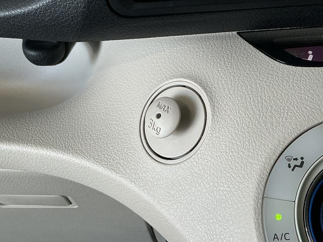 シエンタハイブリッドＧ　禁煙　１オーナー　コーナーポール　ナビＴＶ１年保証　禁煙車　ワンオーナー　コーナーポール　ナビＴＶ　ＥＴＣ　バックカメラ　両側電動スライドドア　前席シートヒーター　ＵＳＢ接続　Ｂｌｕｅｔｏｏｔｈ　オートハイビーム　１５インチアルミホイール（兵庫県）の中古車