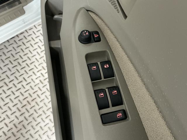 ムーヴＬ　ＳＡ　１オーナー　ＥＴＣ　アイドリングストップ　キーレス走行無制限１年保証　ワンオーナー　ＥＴＣ　アイドリングストップ　キーレスエントリー　横滑り防止装置　ドアバイザー　ヘッドライトレベライザー　電動格納ドアミラー　アクセサリーソケット　ベンチシート（兵庫県）の中古車