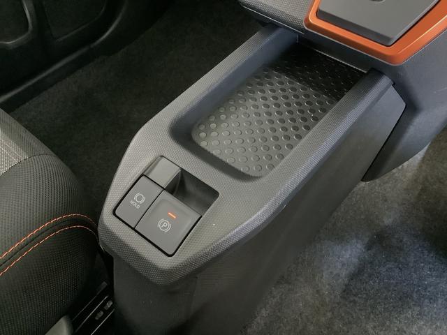 タフトＧターボ　クルコン　前後コーナーセンサー　前席シートヒーター走行無制限１年保証　前後コーナーセンサー　アダプティブクルーズコントロール　前席シートヒーター　オートハイビーム　ＬＥＤヘッドライト　スマートキー　スカイフィールトップ　１５インチ純正アルミホイール（兵庫県）の中古車