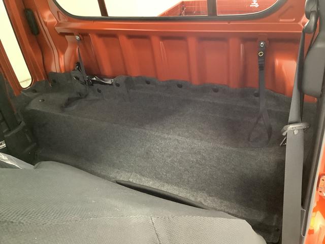 ハイゼットトラックジャンボエクストラ　４ＷＤ　ＣＶＴ　ディスプレイオーディオ１年保証　９インチディスプレイオーディオ　４ＷＤ　ＣＶＴ車　前後コーナーセンサー　３方開　荷台作業灯　ＵＳＢ接続　Ｂｌｕｅｔｏｏｔｈ　オートハイビーム　ＬＥＤヘッドライト　横滑り防止装置　スマートキー（兵庫県）の中古車