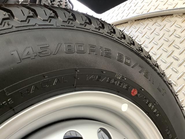 ハイゼットトラックジャンボエクストラ　４ＷＤ　ＣＶＴ　ディスプレイオーディオ１年保証　９インチディスプレイオーディオ　４ＷＤ　ＣＶＴ車　前後コーナーセンサー　３方開　荷台作業灯　ＵＳＢ接続　Ｂｌｕｅｔｏｏｔｈ　オートハイビーム　ＬＥＤヘッドライト　横滑り防止装置　スマートキー（兵庫県）の中古車