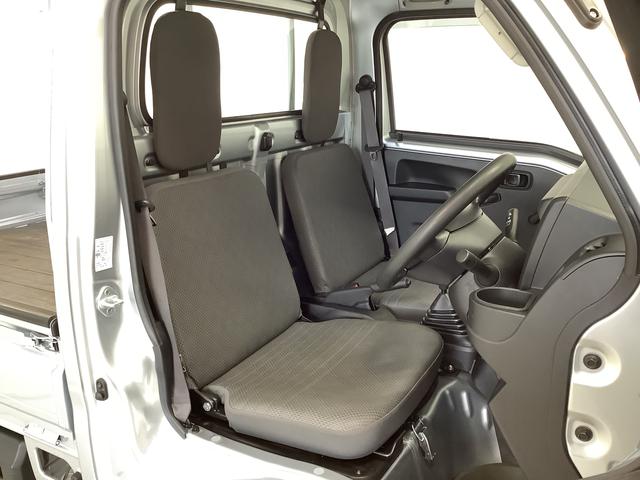 ハイゼットトラックスタンダード 4WD 5MT 3方開 荷台マット ラジオ走行無制限1年保証 4WD 荷台マット MT車 3方開 ゲートプロテクター ラバーフロアマット ドアバイザー ヘッドライトレベライザー マニュアルエアコン ラジオ マッドフラップ リアゲートチェーン(兵庫県)の中古車