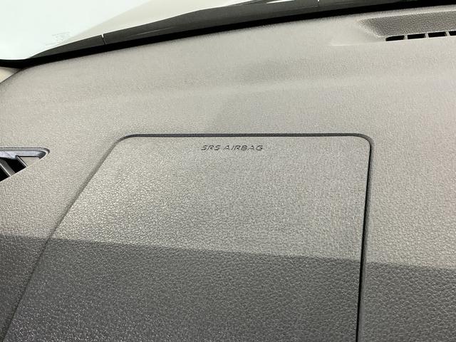 ロッキープレミアムG HEV 9インチディスプレイオーディオ USB1年保証 9インチディスプレイオーディオ パノラマモニター アダプティブクルーズコントロール ブラインドスポットモニター 前後コーナーセンサー 前席シートヒーター USB 17インチ純正アルミホイール(兵庫県)の中古車