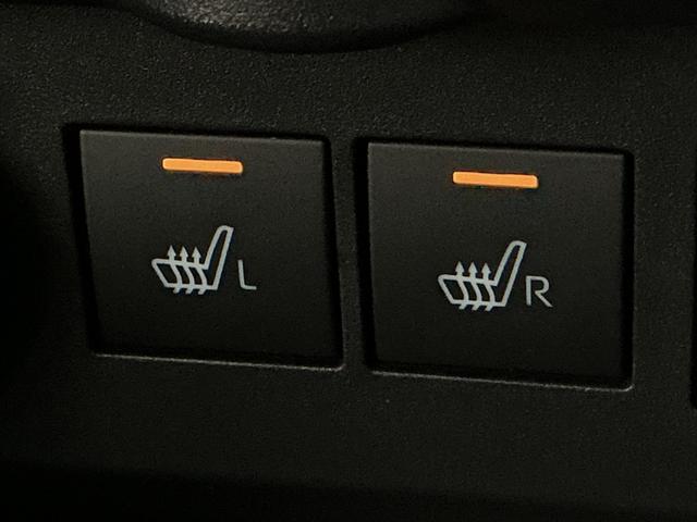 ロッキープレミアムＧ　ＨＥＶ　９インチディスプレイオーディオ　ＵＳＢ１年保証　９インチディスプレイオーディオ　パノラマモニター　アダプティブクルーズコントロール　前後コーナーセンサー　前席シートヒーター　ＵＳＢ接続　Ｂｌｕｅｔｏｏｔｈ　１７インチ純正アルミホイール（兵庫県）の中古車