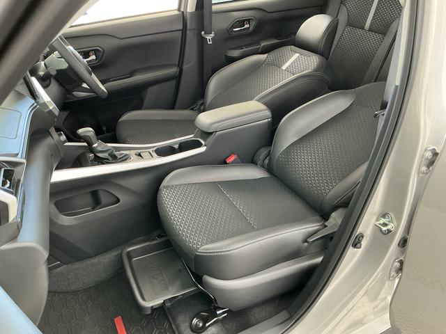 ロッキープレミアムＧ　ＨＥＶ　９インチディスプレイオーディオ　ＵＳＢ１年保証　９インチディスプレイオーディオ　パノラマモニター　アダプティブクルーズコントロール　前後コーナーセンサー　前席シートヒーター　ＵＳＢ接続　Ｂｌｕｅｔｏｏｔｈ　１７インチ純正アルミホイール（兵庫県）の中古車