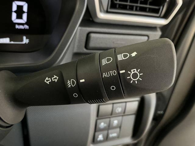 ロッキープレミアムＧ　ＨＥＶ　９インチディスプレイオーディオ　ＵＳＢ１年保証　９インチディスプレイオーディオ　パノラマモニター　アダプティブクルーズコントロール　前後コーナーセンサー　前席シートヒーター　ＵＳＢ接続　Ｂｌｕｅｔｏｏｔｈ　１７インチ純正アルミホイール（兵庫県）の中古車