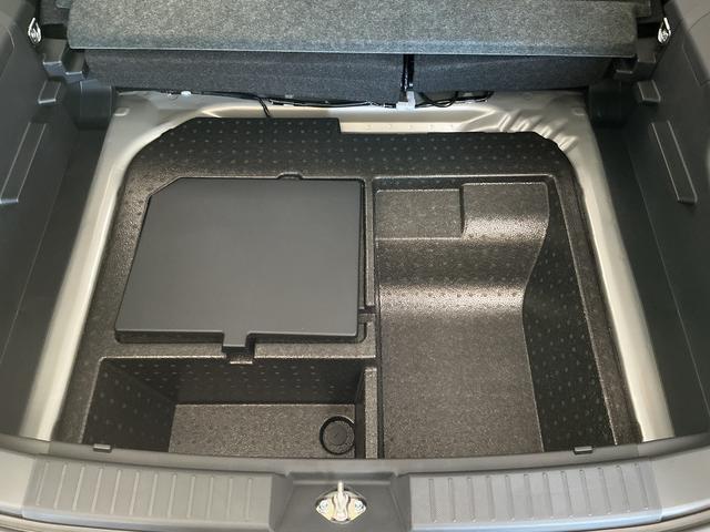 ロッキープレミアムＧ　ＨＥＶ　９インチディスプレイオーディオ　ＵＳＢ１年保証　９インチディスプレイオーディオ　パノラマモニター　アダプティブクルーズコントロール　前後コーナーセンサー　前席シートヒーター　ＵＳＢ接続　Ｂｌｕｅｔｏｏｔｈ　１７インチ純正アルミホイール（兵庫県）の中古車