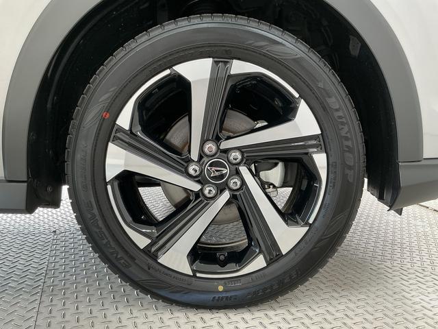 ロッキープレミアムＧ　ＨＥＶ　９インチディスプレイオーディオ　ＵＳＢ１年保証　９インチディスプレイオーディオ　パノラマモニター　アダプティブクルーズコントロール　前後コーナーセンサー　前席シートヒーター　ＵＳＢ接続　Ｂｌｕｅｔｏｏｔｈ　１７インチ純正アルミホイール（兵庫県）の中古車