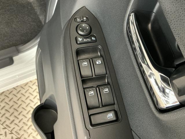 タントカスタムRS ターボ 両側電動スライドドア コーナーセンサー走行無制限1年保証 両側電動スライドドア 前後コーナーセンサー 前席シートヒーター オートハイビーム LEDヘッドライト オートブレーキホールド プッシュスタート 15インチ純正アルミホイール(兵庫県)の中古車