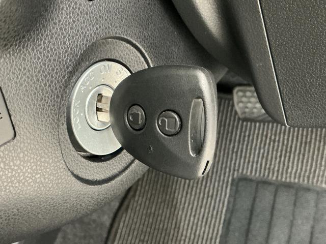 ミライースＬ　ＳＡIII　前後コーナーセンサー　キーレスエントリー走行無制限１年保証　前後コーナーセンサー　オートハイビーム　アイドリングストップ　キーレスエントリー　横滑り防止装置　オートライト　ヘッドライトレベライザー　アクセサリーソケット　衝突軽減ブレーキ（兵庫県）の中古車