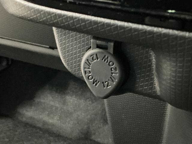 タントカスタムＸ　４ＷＤ　両側電動スライドドア　コーナーセンサー走行無制限１年保証　両側電動スライドドア　４ＷＤ　前後コーナーセンサー　前席シートヒーター　オートハイビーム　ＬＥＤヘッドライト　プッシュスタート　横滑り防止装置　１４インチ純正アルミホイール（兵庫県）の中古車