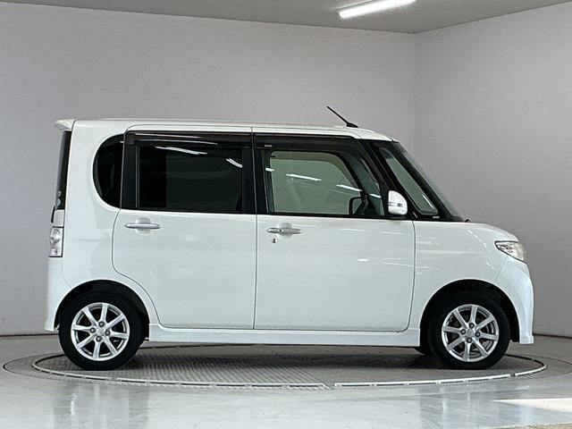 タントカスタムＸスペシャル　ワンオーナー　ＣＤオーディオ　片側電動走行無制限１年保証　ワンオーナー　ＵＳＢ　ＣＤオーディオ　片側電動スライドドア　ＨＩＤヘッドライト　アイドリングストップ　スマートキー　オートエアコン　ドアバイザー　１４インチ純正アルミホイール（兵庫県）の中古車