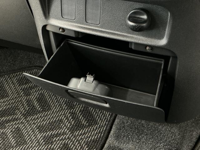 タントカスタムＸスペシャル　ワンオーナー　ＣＤオーディオ　片側電動走行無制限１年保証　ワンオーナー　ＵＳＢ　ＣＤオーディオ　片側電動スライドドア　ＨＩＤヘッドライト　アイドリングストップ　スマートキー　オートエアコン　ドアバイザー　１４インチ純正アルミホイール（兵庫県）の中古車