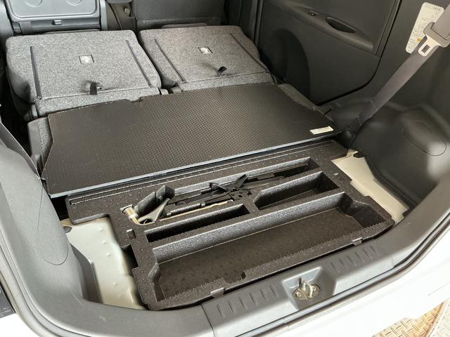 タントカスタムＸスペシャル　ワンオーナー　ＣＤオーディオ　片側電動走行無制限１年保証　ワンオーナー　ＵＳＢ　ＣＤオーディオ　片側電動スライドドア　ＨＩＤヘッドライト　アイドリングストップ　スマートキー　オートエアコン　ドアバイザー　１４インチ純正アルミホイール（兵庫県）の中古車