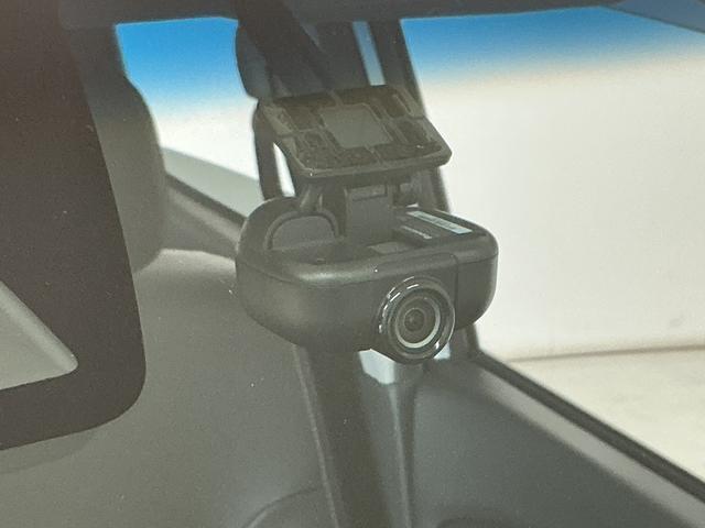 ムーヴカスタム RS ハイパーリミテッドSAIII ターボ 禁煙1年保証 ワンオーナー 8インチナビTV 禁煙車 ドラレコ パノラマモニター 運転席シートヒーター USB接続 Bluetooth オートハイビーム LEDヘッドライト 15インチ純正アルミホイール(兵庫県)の中古車