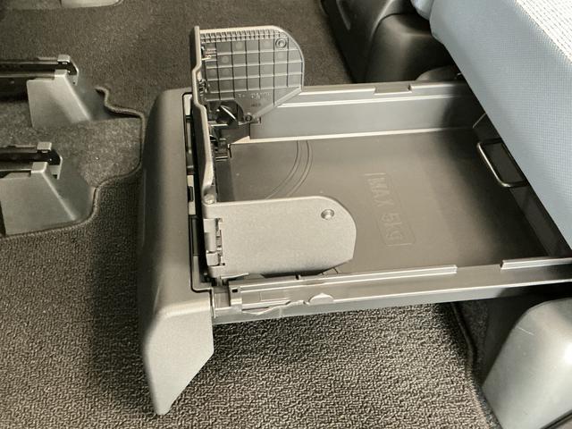 ムーヴキャンバスストライプスＧ　ワンオーナー　前後コーナーセンサー　両側電動走行無制限１年保証　両側電動スライドドア　ワンオーナー　前後コーナーセンサー　前席シートヒーター　ホットカップホルダー　オートハイビーム　ＬＥＤヘッドライト　オートブレーキホールド　横滑り防止装置（兵庫県）の中古車