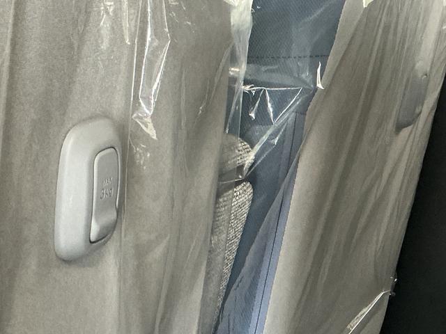 ムーヴキャンバスストライプスＧ　９インチディスプレイオーディオ　バックカメラ１年保証　９インチディスプレイオーディオ　バックカメラ　両側電動スライドドア　前後コーナーセンサー　前席シートヒーター　Ｑｉワイヤレス充電　Ｂｌｕｅｔｏｏｔｈ　オートハイビーム　ホットカップホルダー（兵庫県）の中古車