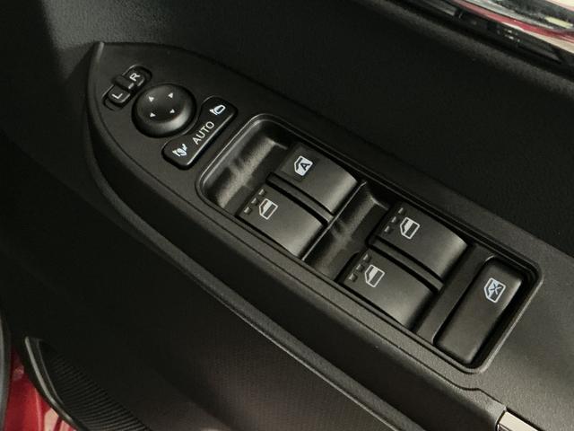 タントカスタムRS ターボ 4WD 両側電動スライド スマートキー走行無制限1年保証 両側電動スライドドア 4WD 前後コーナーセンサー 前席シートヒーター オートハイビーム LEDヘッドライト オートブレーキホールド 横滑り防止装置 15インチ純正アルミホイール(兵庫県)の中古車