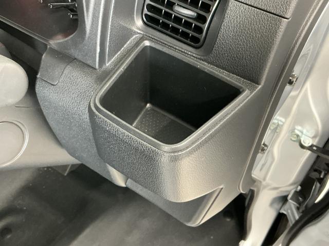 ハイゼットトラックジャンボエクストラ　４ＷＤ　ＣＶＴ　コーナーセンサー　３方開走行無制限１年保証　前後コーナーセンサー　４ＷＤ　ＣＶＴ車　３方開　荷台作業灯　リアゲートチェーン　オートハイビーム　ＬＥＤヘッドライト　アイドリングストップ　プッシュスタート　横滑り防止装置（兵庫県）の中古車