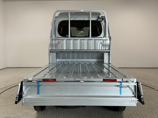 ハイゼットトラックジャンボエクストラ　４ＷＤ　ＣＶＴ　コーナーセンサー　３方開走行無制限１年保証　前後コーナーセンサー　４ＷＤ　ＣＶＴ車　３方開　荷台作業灯　リアゲートチェーン　オートハイビーム　ＬＥＤヘッドライト　アイドリングストップ　プッシュスタート　横滑り防止装置（兵庫県）の中古車