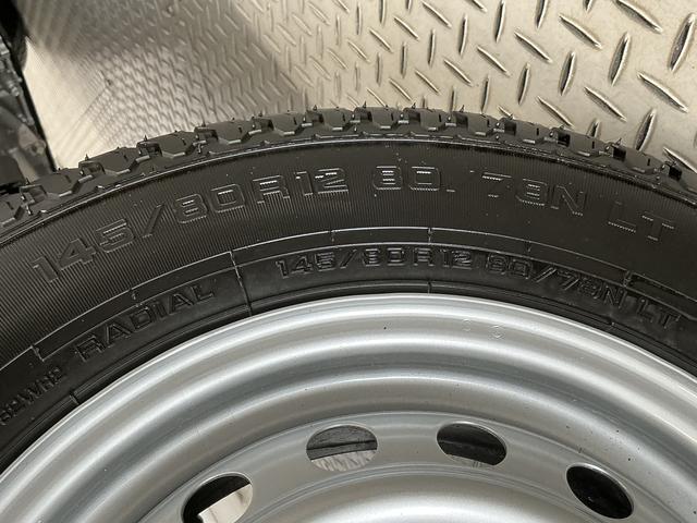 ハイゼットトラックジャンボエクストラ　４ＷＤ　ＣＶＴ　コーナーセンサー　３方開走行無制限１年保証　前後コーナーセンサー　４ＷＤ　ＣＶＴ車　３方開　荷台作業灯　リアゲートチェーン　オートハイビーム　ＬＥＤヘッドライト　アイドリングストップ　プッシュスタート　横滑り防止装置（兵庫県）の中古車