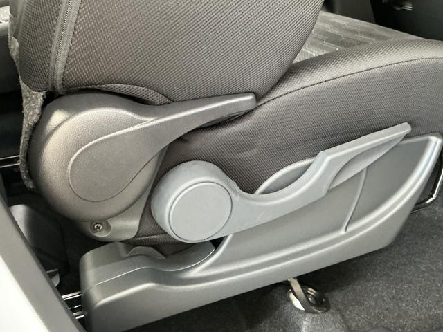 タントファンクロスターボ　４ＷＤ　両側電動スライド　スマートキー走行無制限１年保証　両側電動スライドドア　４ＷＤ　前後コーナーセンサー　シートヒーター　ルーフレール　オートハイビーム　ＬＥＤヘッドライト　オートブレーキホールド　１５インチ純正アルミホイール（兵庫県）の中古車