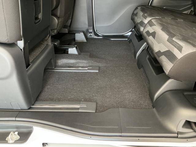 タントファンクロスターボ　４ＷＤ　両側電動スライド　スマートキー走行無制限１年保証　両側電動スライドドア　４ＷＤ　前後コーナーセンサー　シートヒーター　ルーフレール　オートハイビーム　ＬＥＤヘッドライト　オートブレーキホールド　１５インチ純正アルミホイール（兵庫県）の中古車