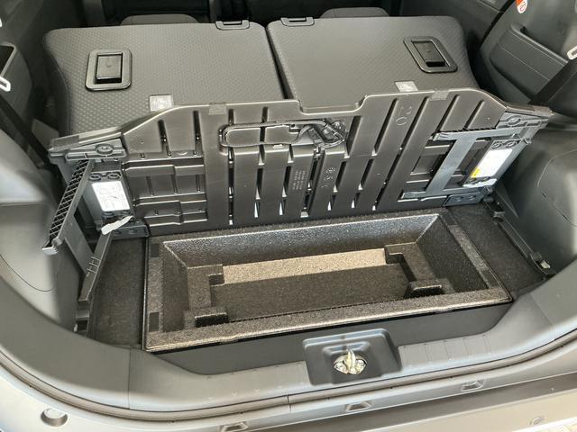 タントファンクロスターボ　４ＷＤ　両側電動スライド　スマートキー走行無制限１年保証　両側電動スライドドア　４ＷＤ　前後コーナーセンサー　シートヒーター　ルーフレール　オートハイビーム　ＬＥＤヘッドライト　オートブレーキホールド　１５インチ純正アルミホイール（兵庫県）の中古車