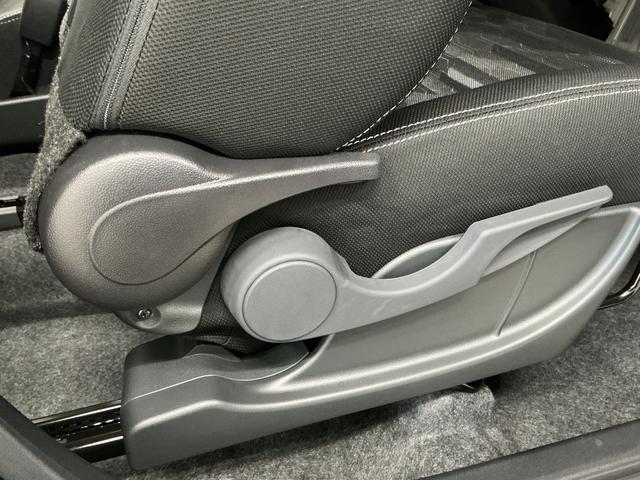 タフトＧターボ　ダーククロムベンチャー　クルコン　コーナーセンサー走行無制限１年保証　前後コーナーセンサー　アダプティブクルーズコントロール　前席シートヒーター　オートハイビーム　ＬＥＤヘッドライト　スマートキー　スカイフィールトップ　１５インチ純正アルミホイール（兵庫県）の中古車