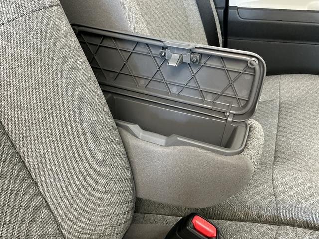 タントＸ　片側電動スライドドア　前後コーナーセンサー　スマートキー走行無制限１年保証　片側電動スライドドア　前後コーナーセンサー　シートヒーター　オートハイビーム　ＬＥＤヘッドライト　オートブレーキホールド　ＵＳＢチャージャー　アイドリングストップ　横滑り防止装置（兵庫県）の中古車