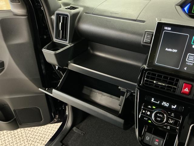 タントカスタムＲＳ　ターボ　９インチディスプレイオーディオ　ＵＳＢ１年保証　９インチディスプレイオーディオ　バックカメラ　両側電動スライドドア　前後コーナーセンサー　前席シートヒーター　ＵＳＢ　Ｂｌｕｅｔｏｏｔｈ　オートハイビーム　１５インチ純正アルミホイール（兵庫県）の中古車