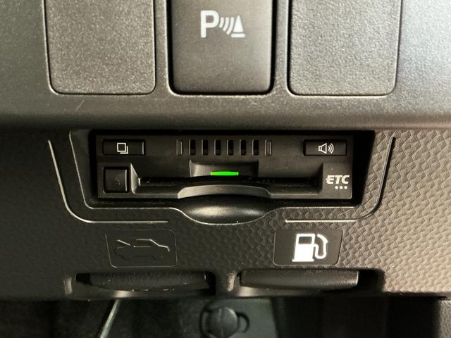 トールカスタムＧ　ターボ　９インチナビ　ドラレコ　ＥＴＣ　クルコン１年保証　９インチナビＴＶ　ＵＳＢ　ＥＴＣ　ドラレコ　パノラマモニター　アダプティブクルーズコントロール　両側電動スライドドア　前後コーナーセンサー　前席シートヒーター　１５インチ純正アルミホイール（兵庫県）の中古車