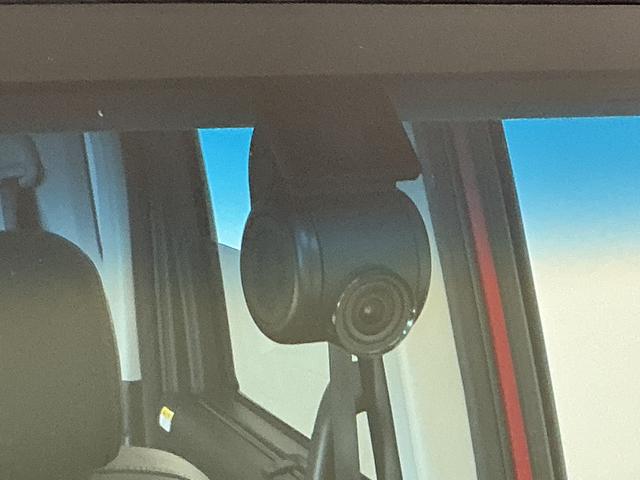 トールカスタムＧ　ターボ　９インチナビ　ドラレコ　ＥＴＣ　クルコン１年保証　９インチナビＴＶ　ＵＳＢ　ＥＴＣ　ドラレコ　パノラマモニター　アダプティブクルーズコントロール　両側電動スライドドア　前後コーナーセンサー　前席シートヒーター　１５インチ純正アルミホイール（兵庫県）の中古車