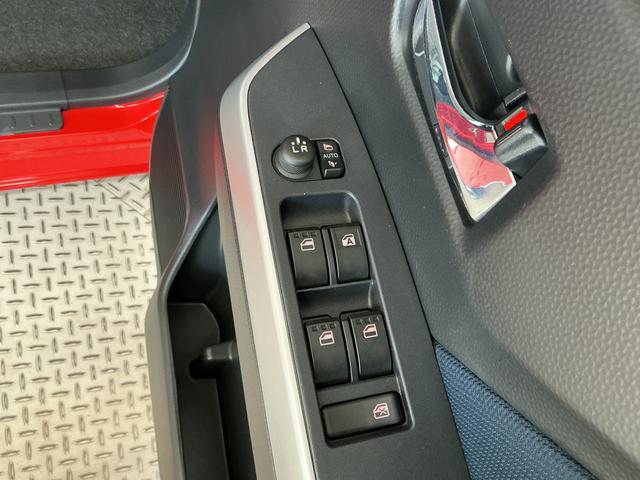 トールカスタムＧ　ターボ　９インチナビ　ドラレコ　ＥＴＣ　クルコン１年保証　９インチナビＴＶ　ＵＳＢ　ＥＴＣ　ドラレコ　パノラマモニター　アダプティブクルーズコントロール　両側電動スライドドア　前後コーナーセンサー　前席シートヒーター　１５インチ純正アルミホイール（兵庫県）の中古車