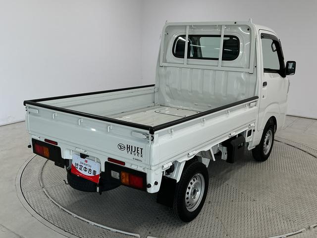 ハイゼットトラックスタンダード 雹害車両 CVT車 ワンオーナー バックソナー雹害車両 1年保証 CVT ワンオーナー バックソナー 3方開 ゲートプロテクター アイドリングストップ 横滑り防止装置 オートライト ドアバイザー ヘッドライトレベライザー ラジオ スペアタイヤ(兵庫県)の中古車