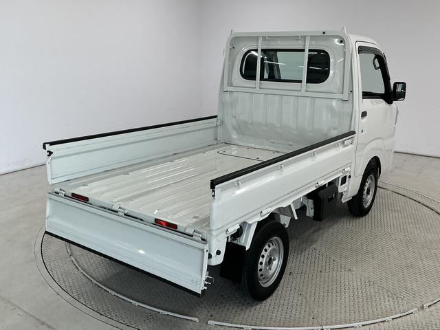 ハイゼットトラックスタンダード 雹害車両 CVT車 ワンオーナー バックソナー雹害車両 1年保証 CVT ワンオーナー バックソナー 3方開 ゲートプロテクター アイドリングストップ 横滑り防止装置 オートライト ドアバイザー ヘッドライトレベライザー ラジオ スペアタイヤ(兵庫県)の中古車