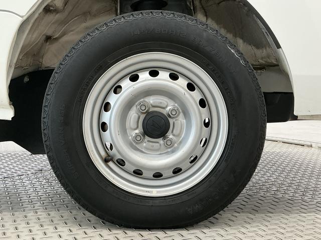 ハイゼットトラックスタンダード 雹害車両 CVT車 ワンオーナー バックソナー雹害車両 1年保証 CVT ワンオーナー バックソナー 3方開 ゲートプロテクター アイドリングストップ 横滑り防止装置 オートライト ドアバイザー ヘッドライトレベライザー ラジオ スペアタイヤ(兵庫県)の中古車