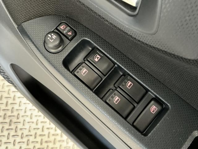 ムーヴXリミテッドII SAIII 1オーナー ナビTV ドラレコ1年保証 ワンオーナー ナビTV USB ドラレコ バックカメラ 運転席シートヒーター DVD Bluetooth オートハイビーム LEDヘッドライト プッシュスタート 14インチ純正アルミホイール(兵庫県)の中古車