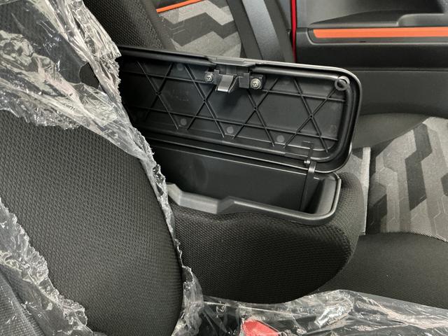 タントファンクロス　９インチディスプレイオーディオ　シートヒーター１年保証　９インチディスプレイオーディオ　バックカメラ　両側電動スライドドア　前後コーナーセンサー　前席シートヒーター　ルーフレール　Ｂｌｕｅｔｏｏｔｈ　オートハイビーム　１４インチ純正アルミホイール（兵庫県）の中古車