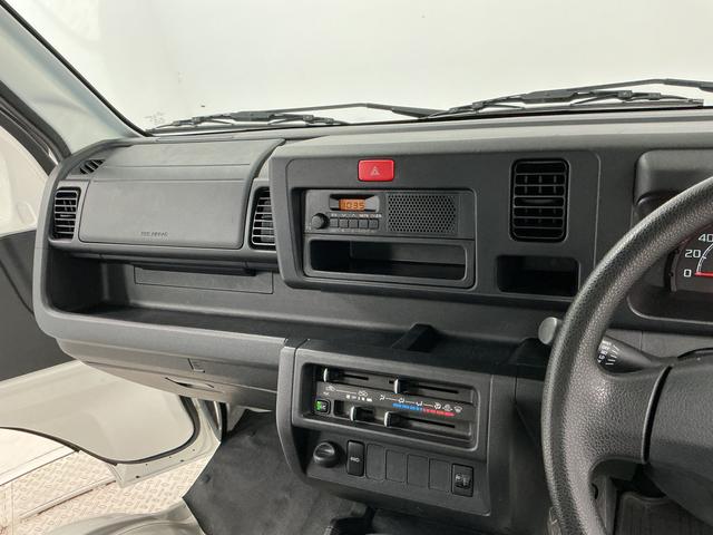 ハイゼットトラックローダンプ　４ＷＤ　ＡＴ車　禁煙　ワンオーナー　３方開走行無制限１年保証　４ＷＤ　ワンオーナー　ＡＴ　禁煙車　３方開　ゲートプロテクター　ドアバイザー　ヘッドライトレベライザー　アクセサリーソケット　マニュアルエアコン　スペアタイヤ　ラバーフロアマット（兵庫県）の中古車